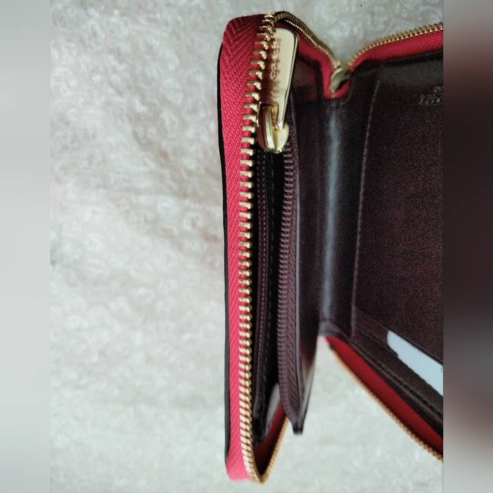 Coach Neon Pink Embossed Zipper Wallet Clutch - Picture 7 of 11